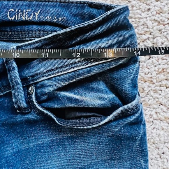 DL1961 Jeans Cindy Slim Bootcut Size 28 - Picture 5 of 8